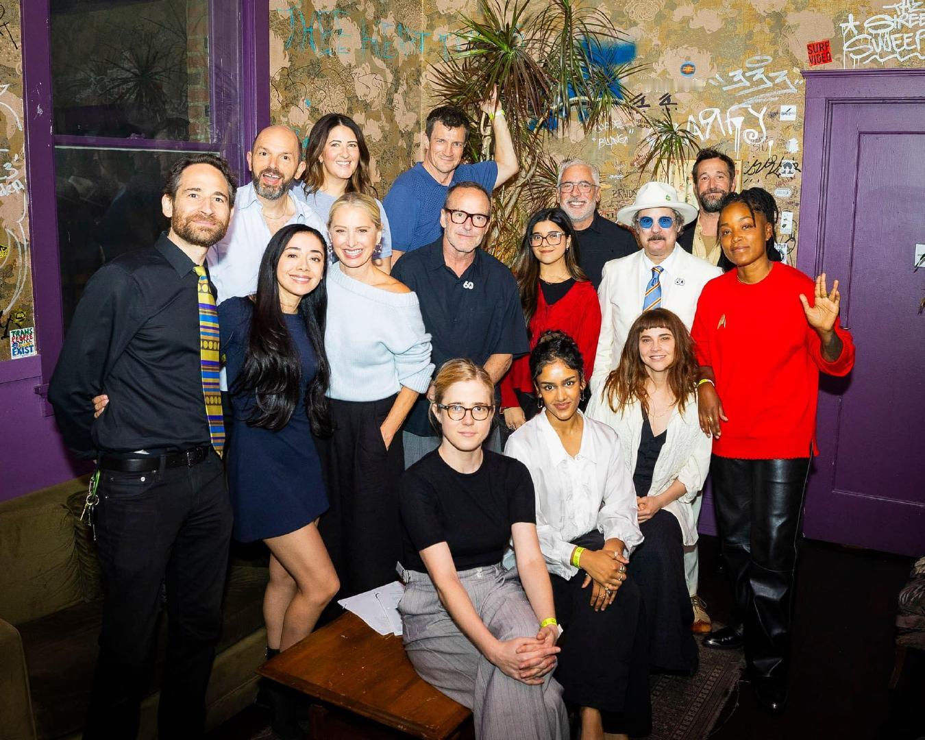 #伊曼韦拉尼[超话]#  
Iman Vellani was part of The Writers Guild Foundation's WGF RetroReads Presents: Star Trek 60th with some of the cast of The Pitt, with Agent Coulsen and Guy Gardner ​