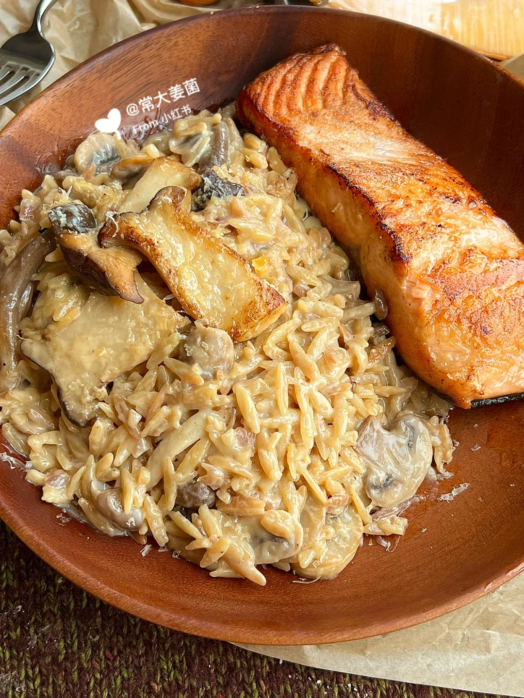 嗯～～意大利奶油菌菇烩饭🍄🧀浓郁至极了……