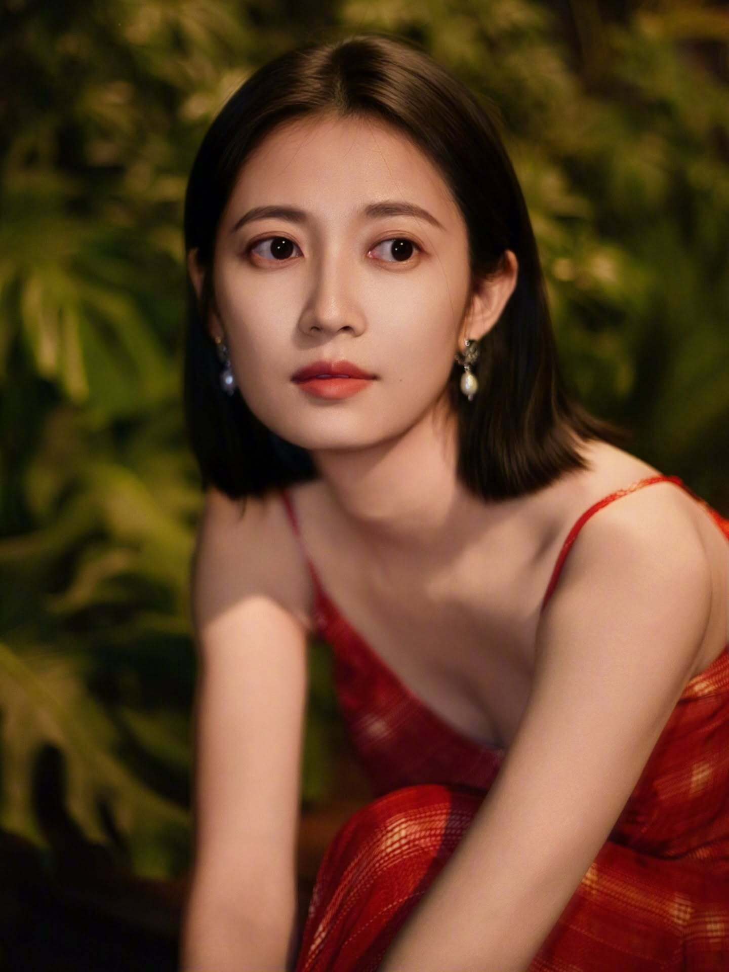 陈钰琪画报，优雅迷人！