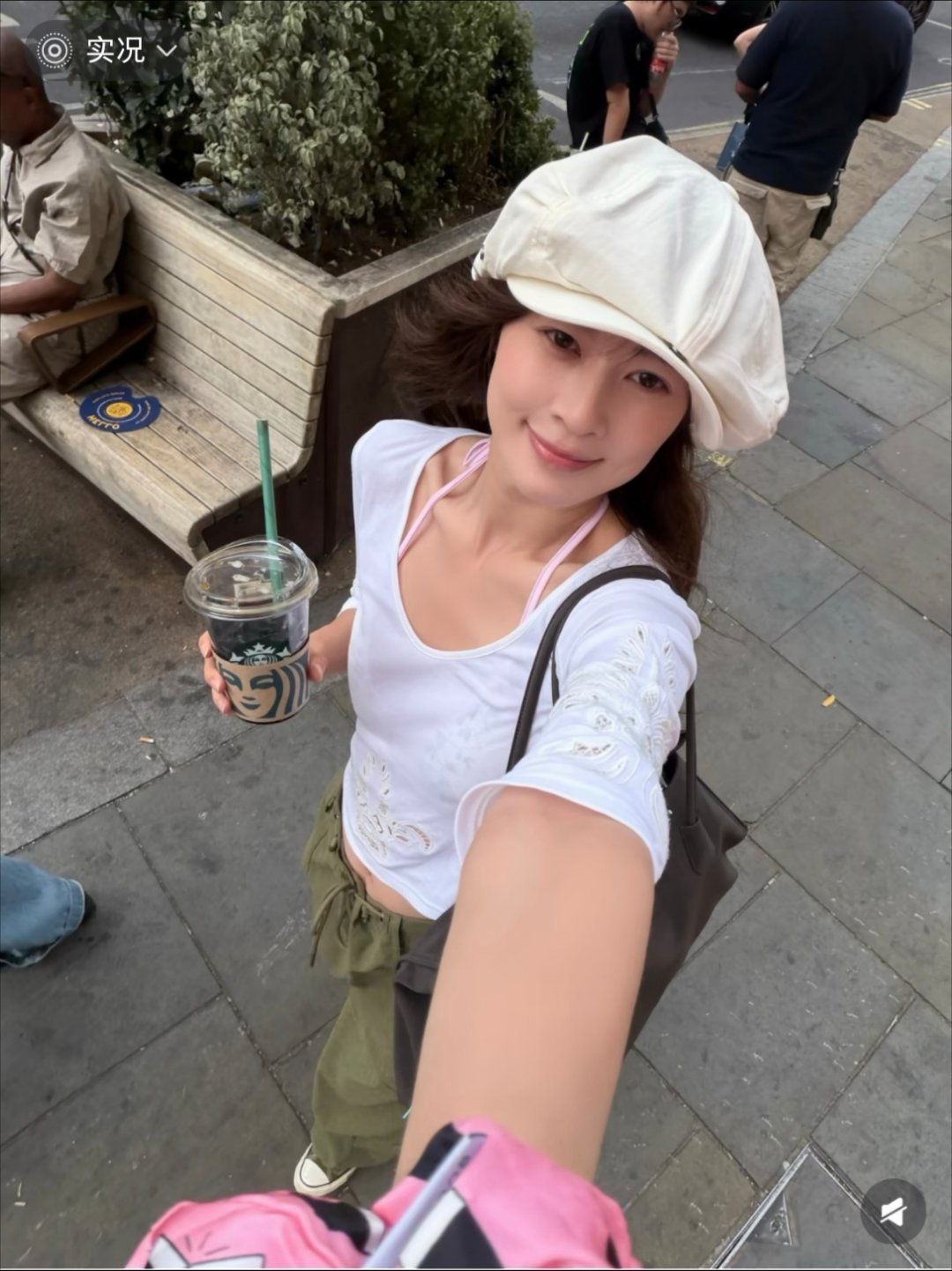 bs（综艺）#那英在家失去意识30S#

看完花少5可稀罕妹宝赵昭仪了，大大方方的，热心，又会帮忙，又会安慰人。
别看妹宝模仿那英老师这么贴，你们去看看她模仿秦岚的，连嗓子状态都差不多哈哈哈，还有模仿秦岚说话的用语，感觉那就是秦岚会说的，真的很逗[笑cry] ​