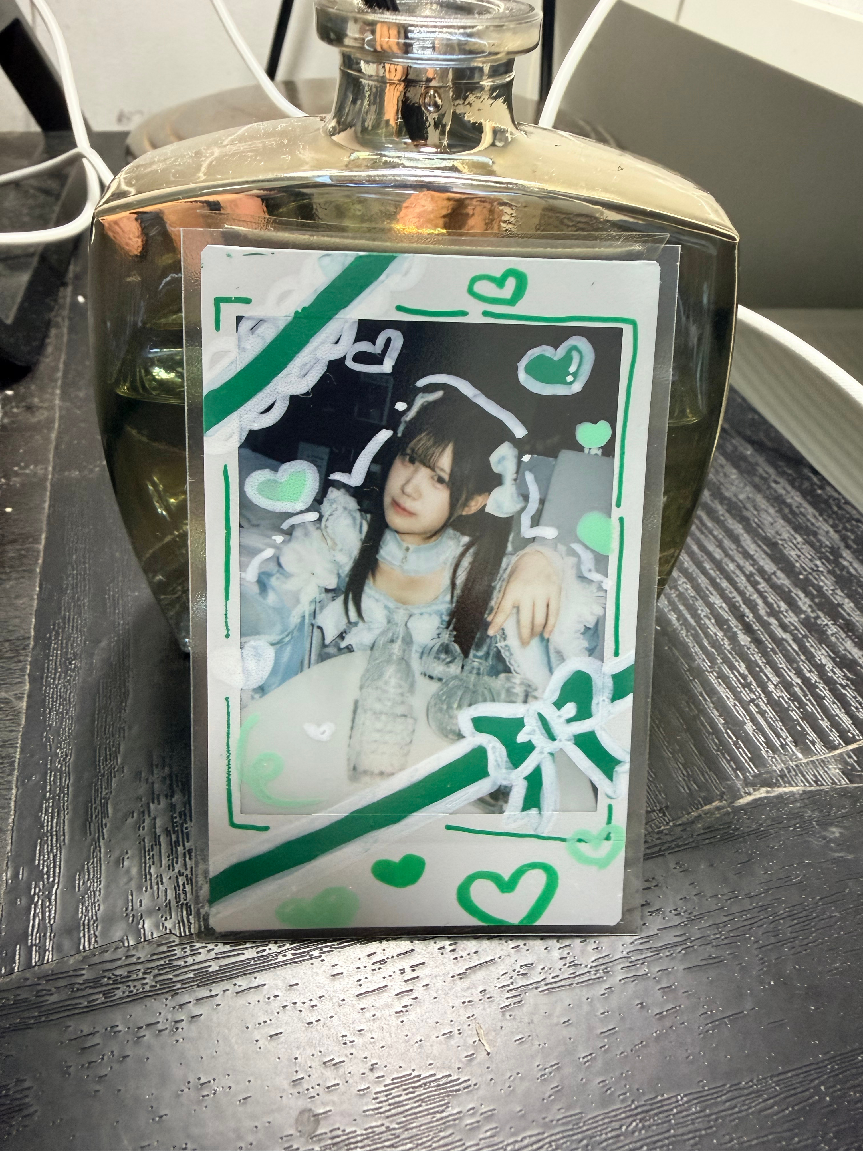 「top 9」

我悟了，这个瓶子是扣分项！所以这2张排名都靠后！[柯基]画成礼物包装很可爱哟[期待]

感觉香氛的挥发速度有点超出预期了[柯基]，感觉好像2周已经用掉一半了！（甚至这2天进房间都闻不出了，也有可能是我已经被腌入味了[泪奔]）

[写作业]严肃在ddl前完成本周工作，周末不用加班了好耶✌️ ​