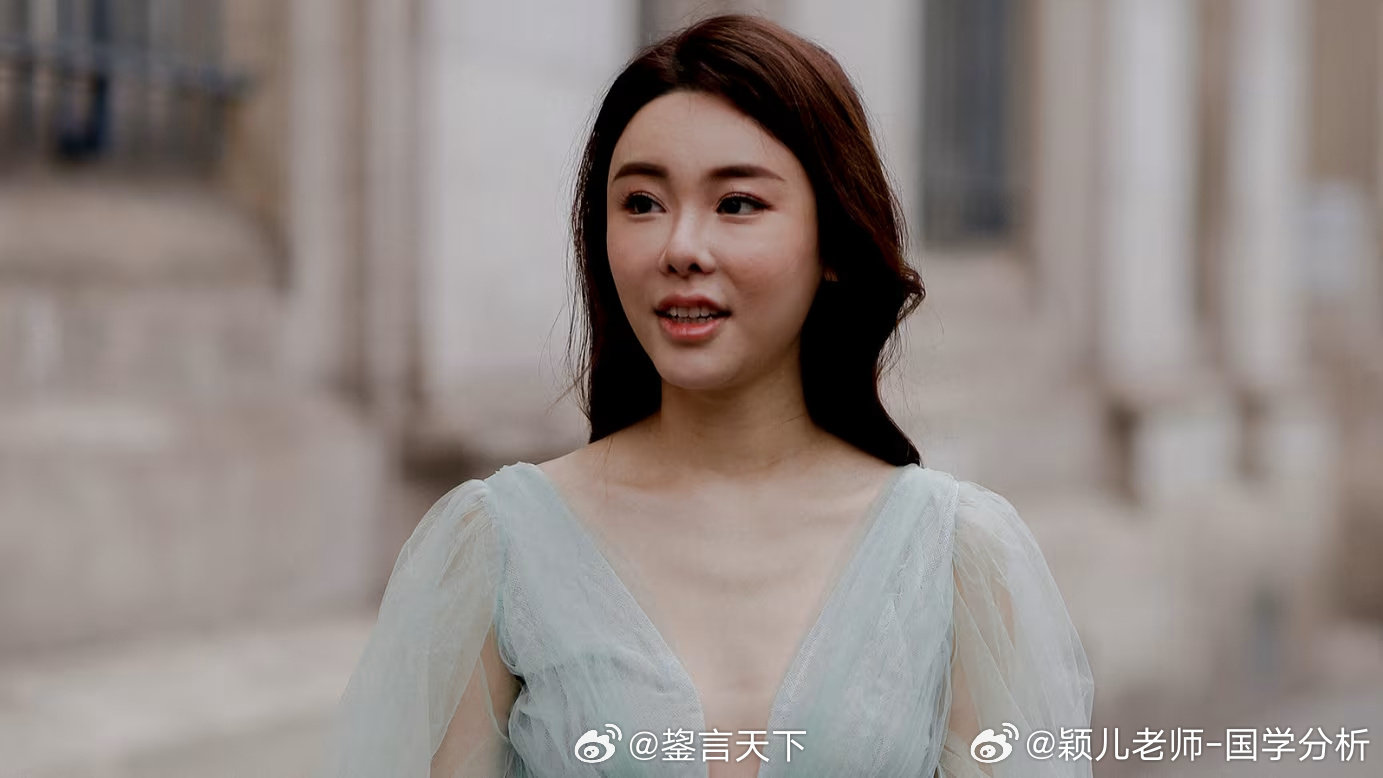 #蔡天凤前夫家购物清单成杀人铁证#
这个人的面相，本质上没什么，人格没大问题，就是缺爱，被原生家庭和后天家庭各种坑了，是来还债的，童子相，有点观音相，qushi了算是给世人警醒 ​