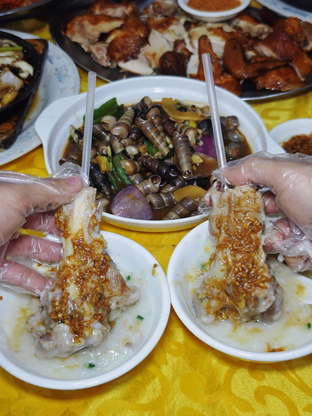 最爱老野饭！煲了30年的猪骨粥