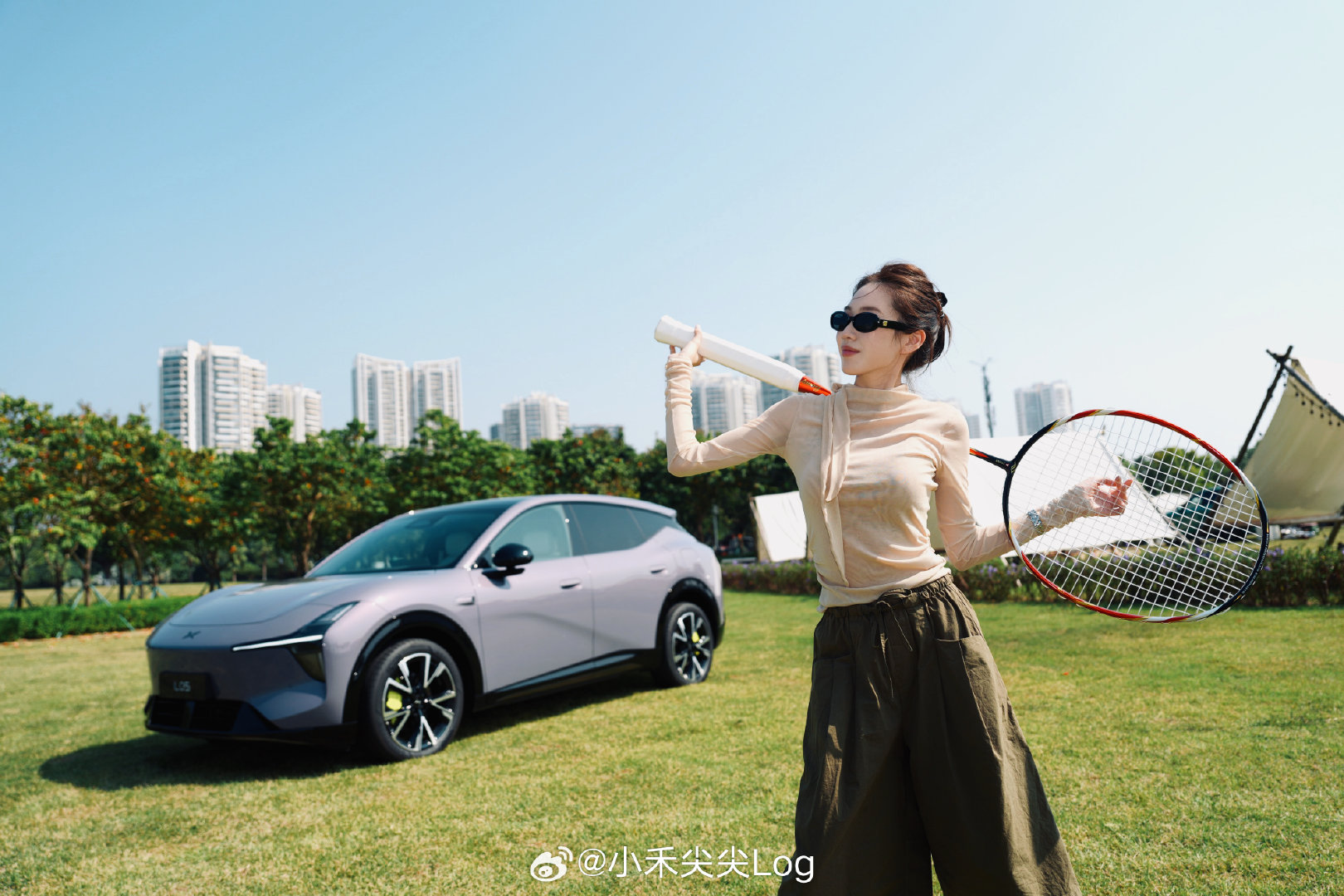 笑死了
小鹏的雷霆大羽毛球拍🏸
#MONAL05车大好开##MONA辅助驾驶体验超越50万级旗舰车# ​
