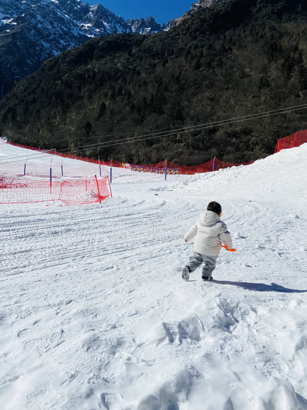 成都周边，逃离雾霾找蓝天，安全玩雪的小众地