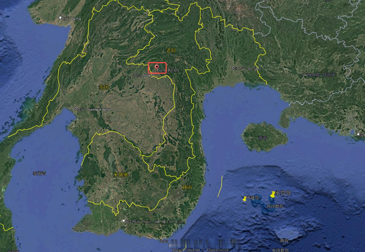 基地看起来还在抓紧施工啊，位置靠近泰国，未来轮驻部队估计歼-10C概率大。​​​​那批歼-10B干脆送老挝空军算了。 ​