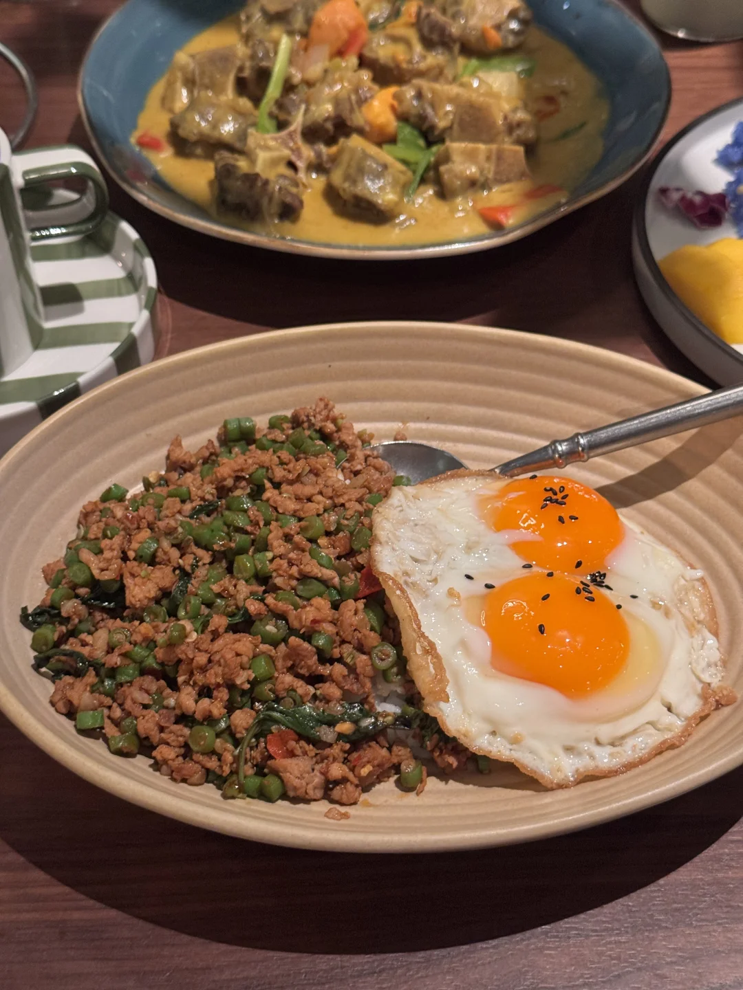 杭州万象城！！吃到最牛逼的打抛饭🥹……