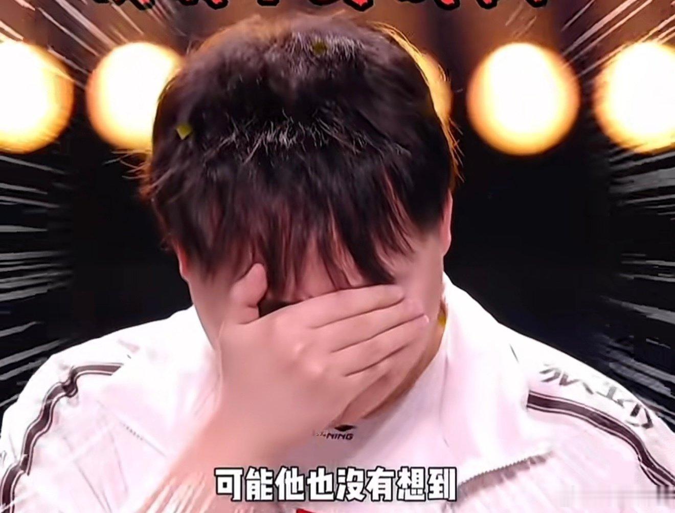 Zeus想跟呼吸哥交手？没打之前都是五五开[doge]

他是有一段时间没在国际大赛上遇到、让我觉得可惜的选手。这次他以LPL冠军上单的身份参赛，我想和他打一场有趣的比赛。

#S16群星闪耀##Faker第七冠献给粉丝##Gumayusi和Zeus的出征宣言# ​