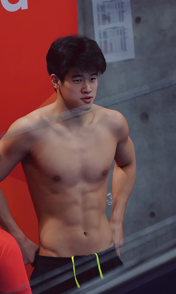 工作服九宫格🤨