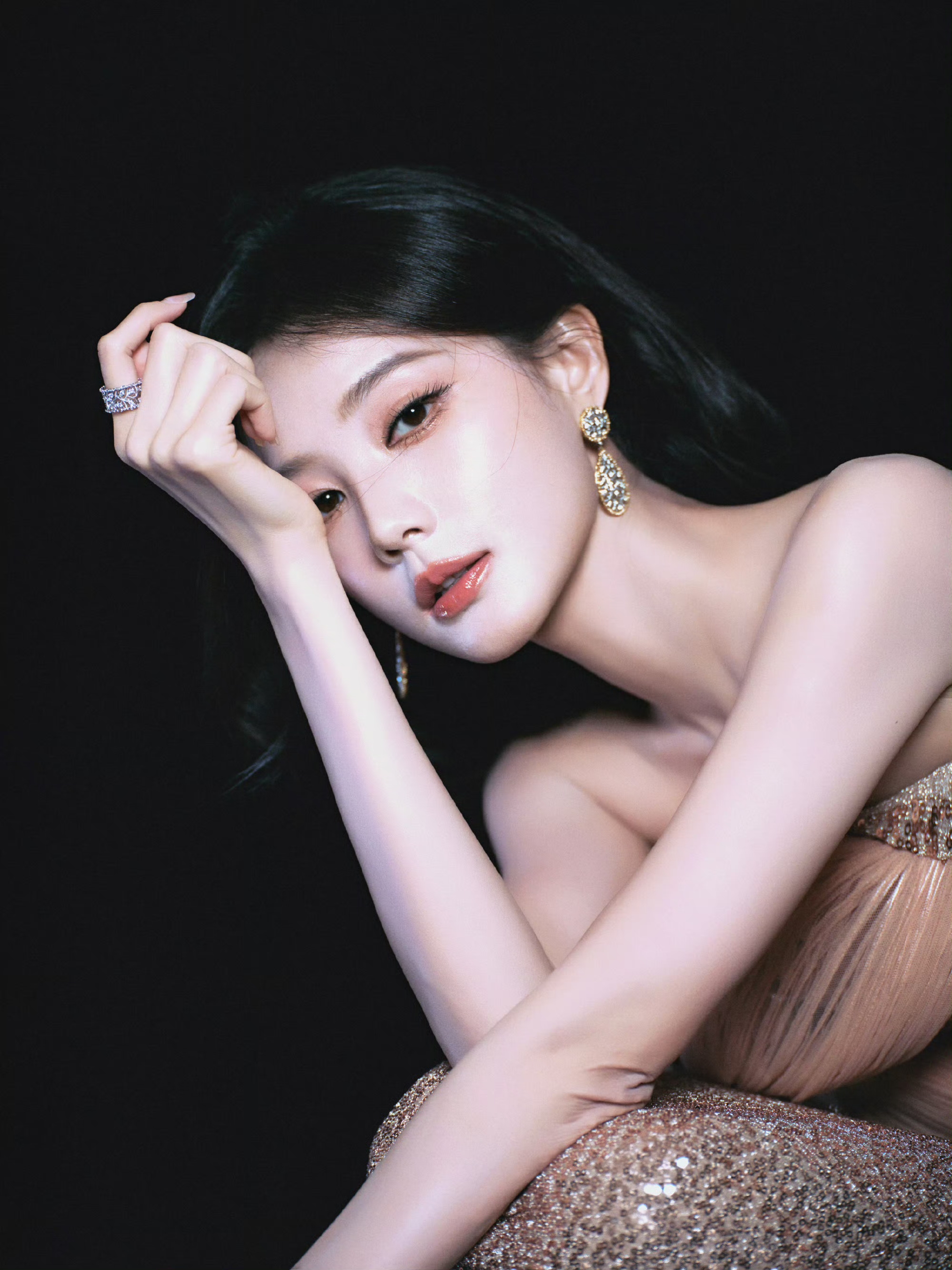 李一桐