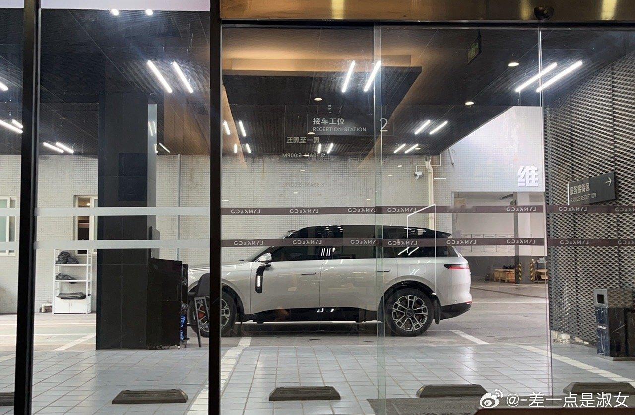 今天安排去领克4S店做保养，给我留下了很不错的印象。提前一周在手机AP...