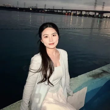 绿橘喜欢到处跑