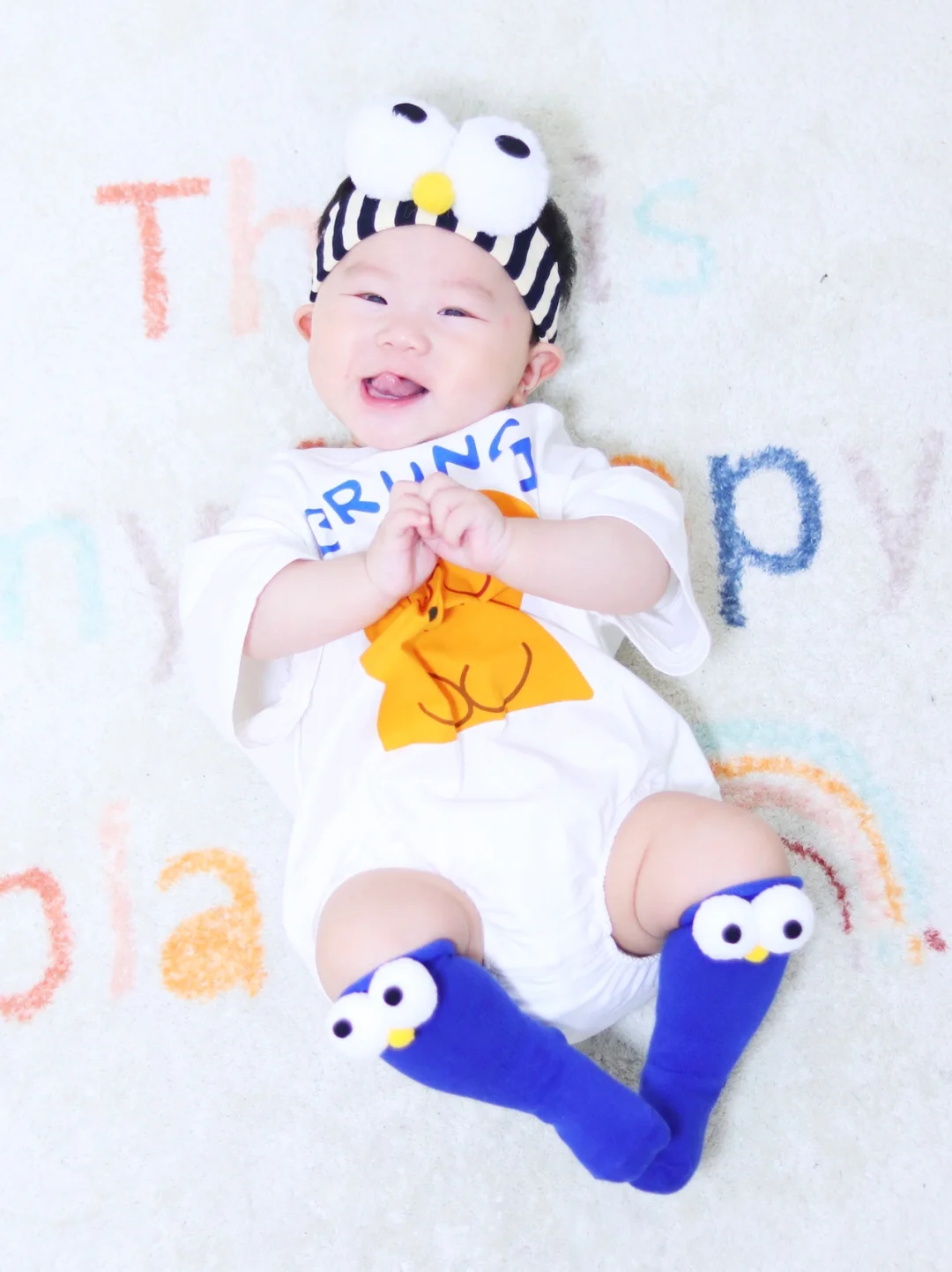 生了个爱笑的儿子👦眼里只有我😜😜