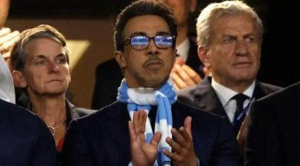 如果曼城冠军全部取消，利物浦曼联各多3座英超，国米直接躺拿欧冠！
有人说当年亚军本就该是冠军，这种递补才是公平；也有球迷强烈反对：赛场上拼出来的赛季，事后改冠军本身就违背足球逻辑。
克洛普之前甚至开玩笑说，如果补发冠军，愿意参加敞篷巴士游行。
#若曼城被剥夺全部冠军哪队能从中受益# ​