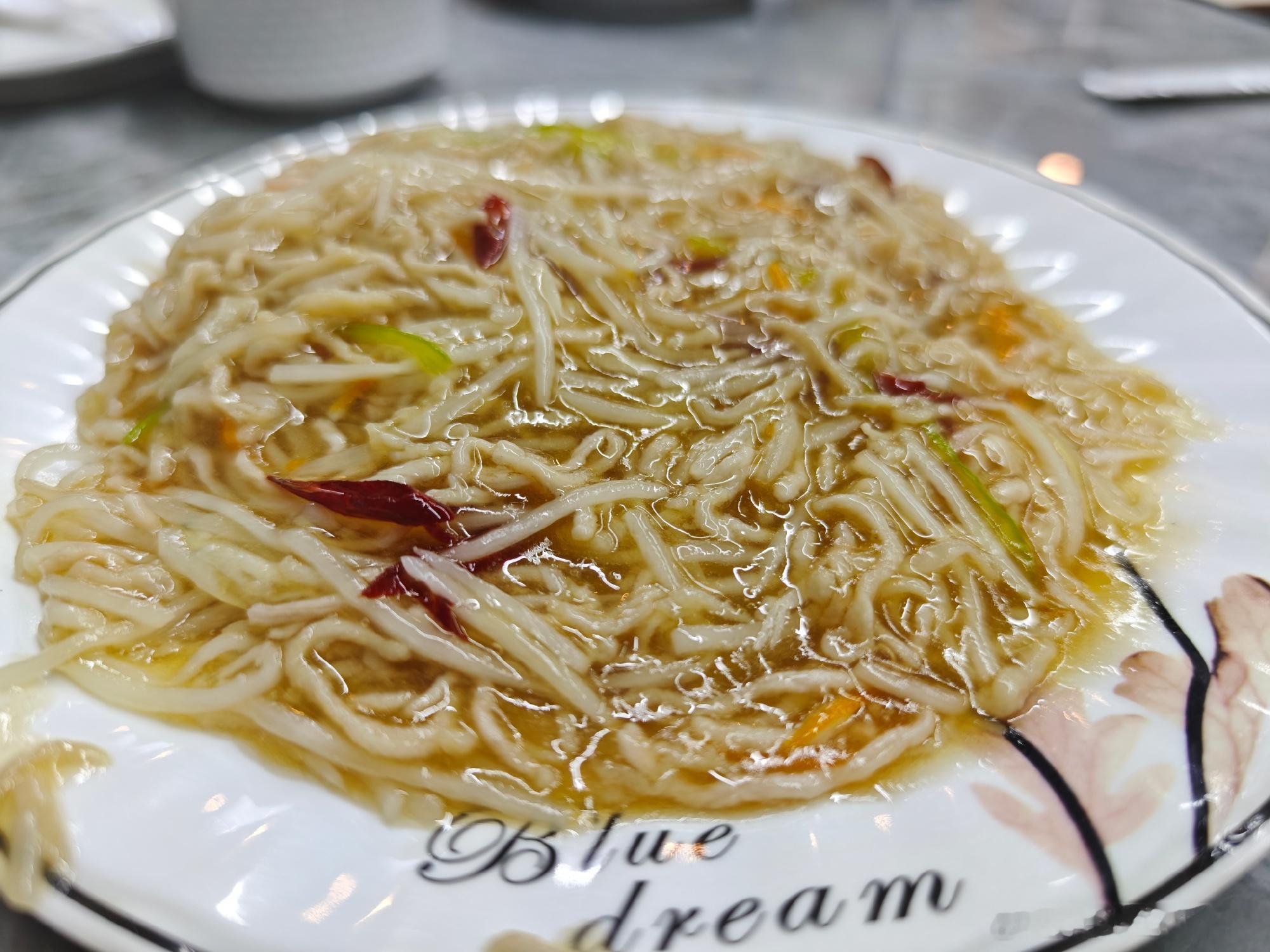 （黄村店），今天这餐是为了感谢喝粥（何周）夫妇昨天借外套的恩情（毕竟昨...