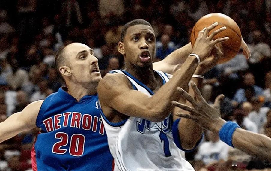 活塞被“黑八”在所难免啊  NBA历史上有3支常规赛60+胜球队在首轮...