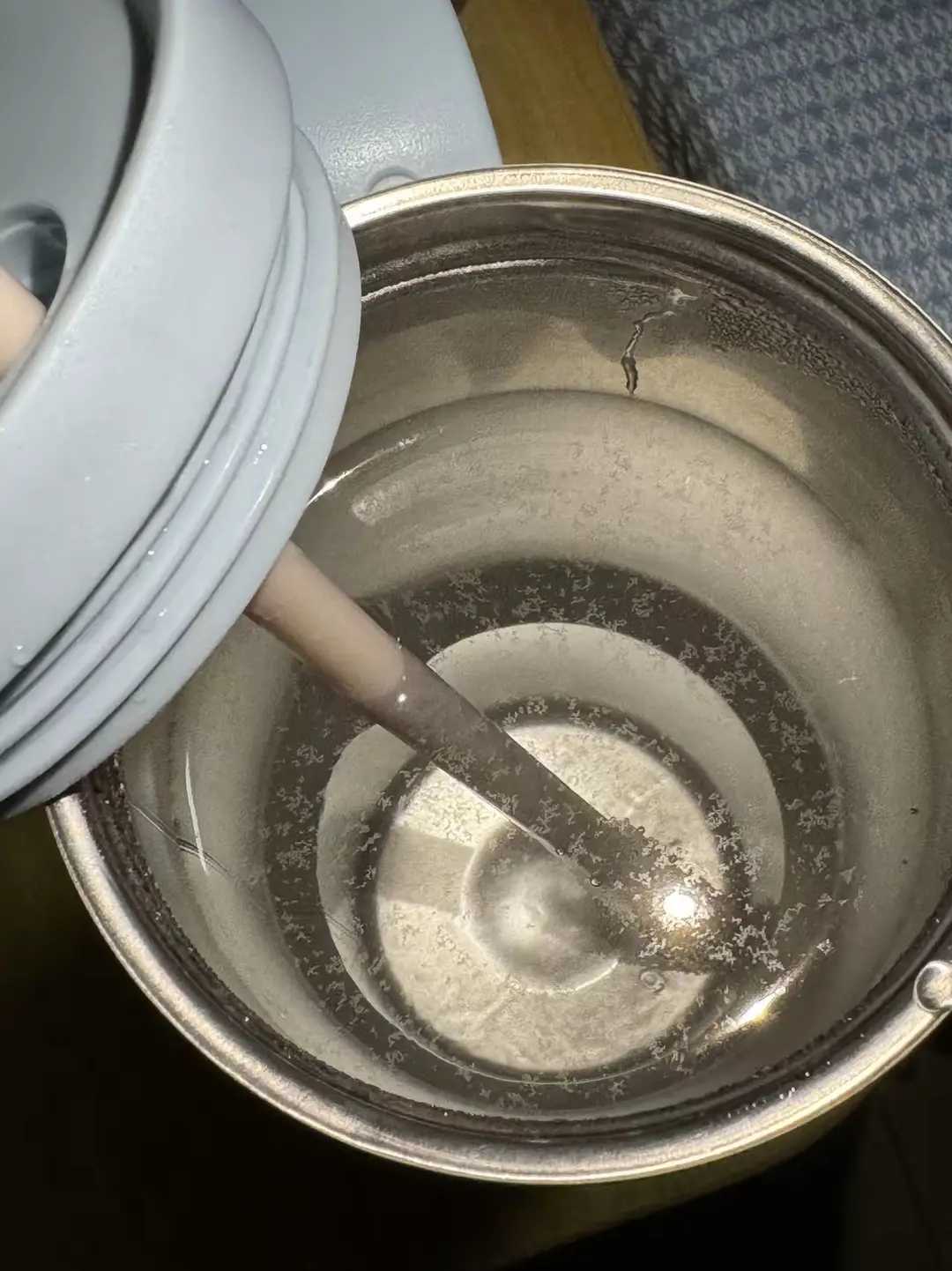 白云区这个自来水真的看得人头皮发麻，这真的符合标准吗