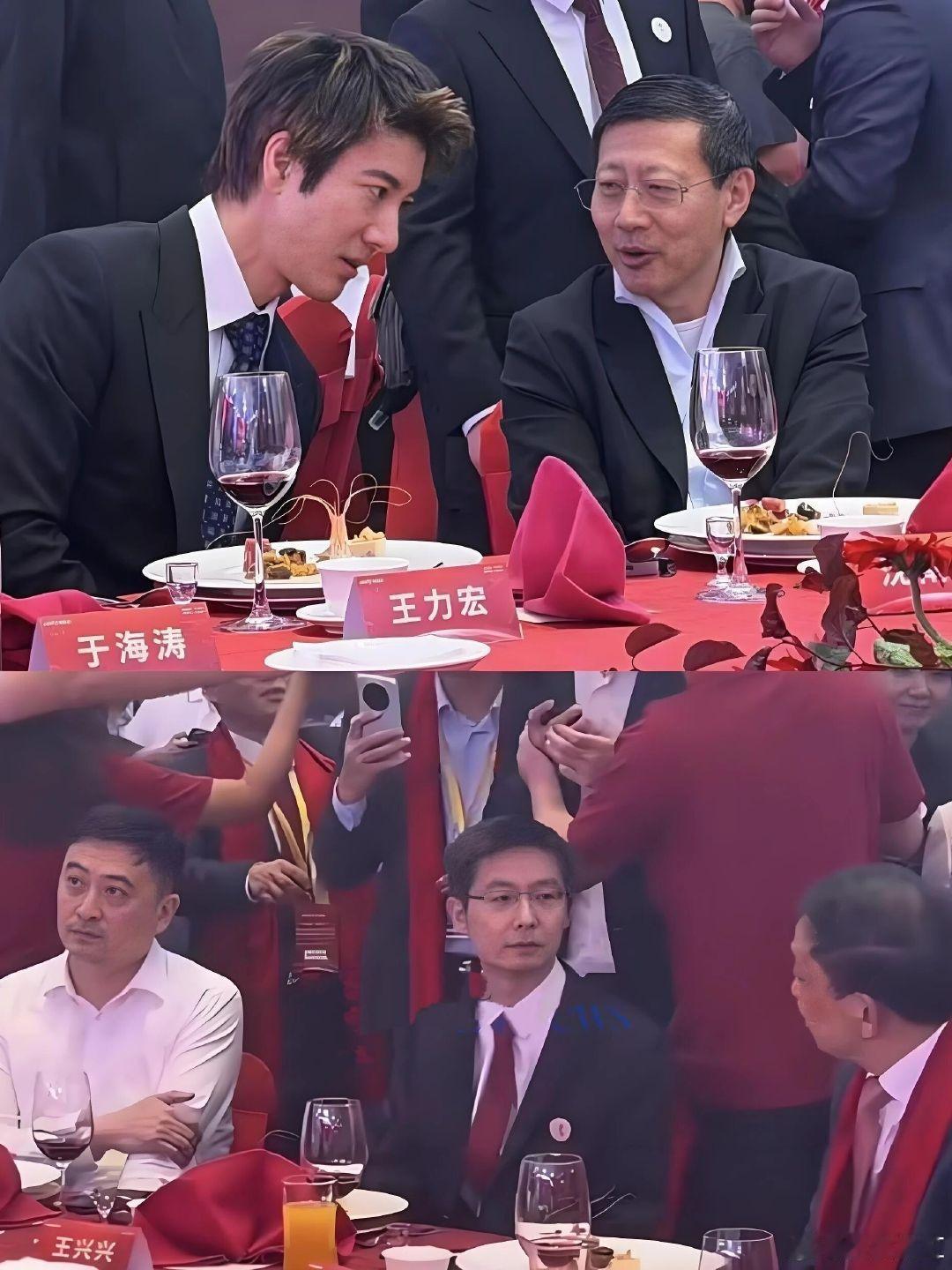 #王力宏宇树# 二哥也算好起来了，和90后首富一起吃饭！
有些网友问，为什么是王力宏？
因为王力宏演唱会用了宇树机器人，全球热榜，百亿播放量应该是有的。[憧憬][捂嘴哭] #宇树科技上市庆功照流出# ​