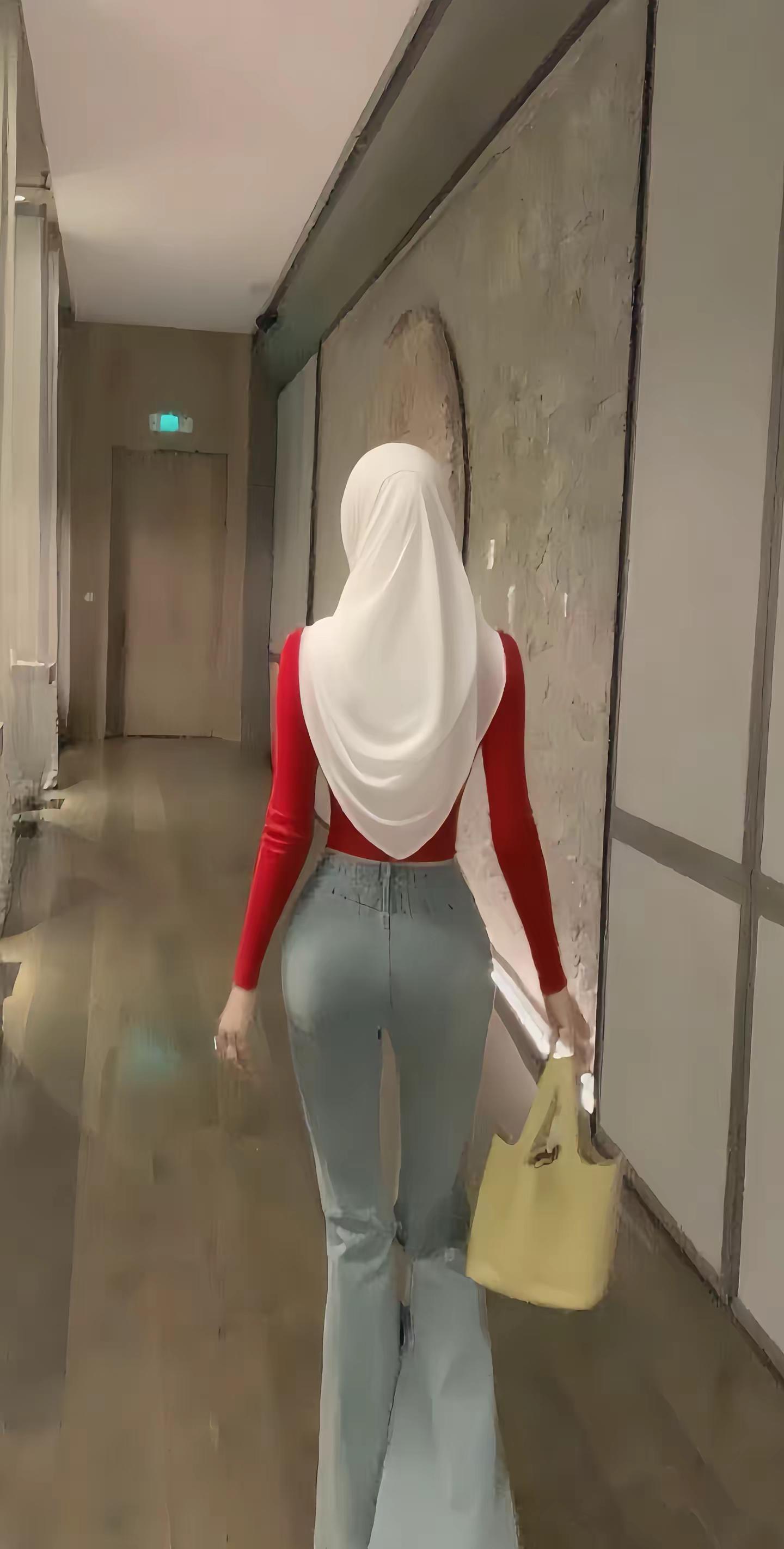 漂亮的脸蛋太多了  我只想做幸福的小孩.