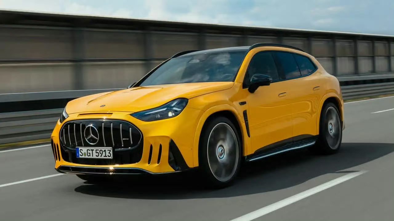 AMG GT SUV，纯电800v，颜值上不去，价格下不来。

#奔驰amggt# ​