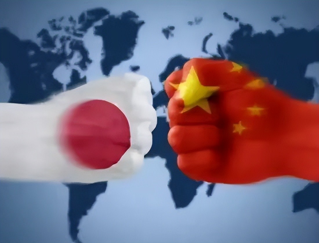 中日对峙已剑拔弩张，开战绝非空谈，但有件事中国必须正视：真打起来，想短时间彻底结束战争几乎不现实。为什么？先别急着数航母、战机和导弹，看看今年7月发生的一件事。7月7日，中日双方分别公布了钓鱼岛附近一次海上交锋的情况。双方对事情经过各有说法，但有一点没有争议：在东海这片并不算宽阔的海域，中日海上力量