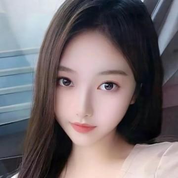 元气少女就像春日里的第一缕阳光，清新自然又甜美可人。 想象一下，阳光明...