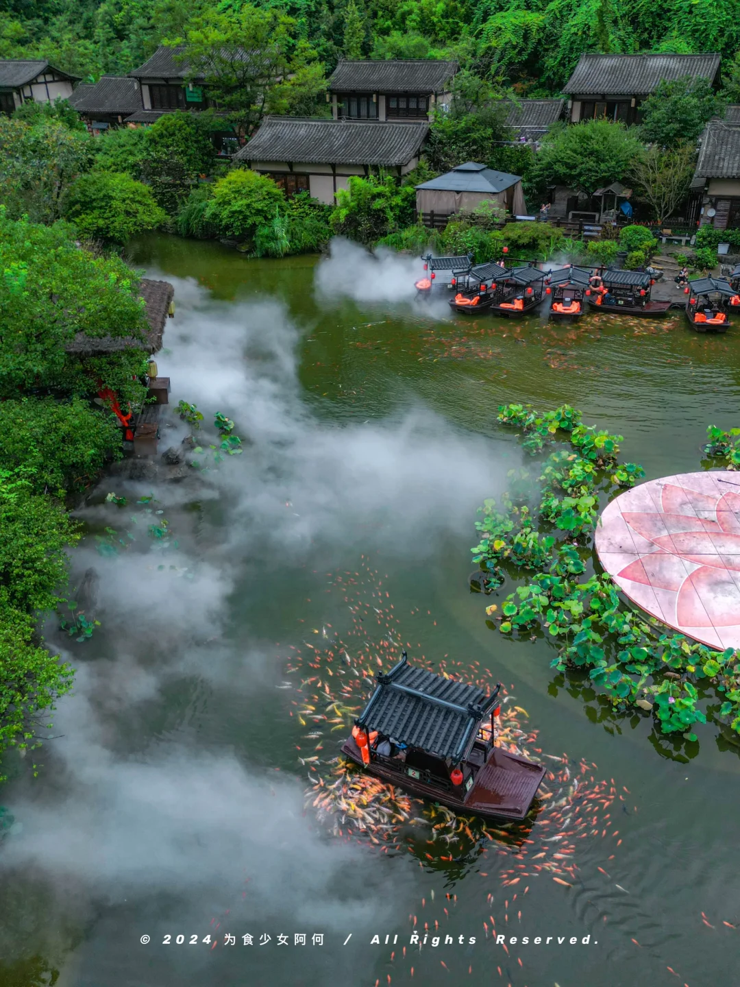 不愧是上榜《国家地理》的古镇，真的太仙了‼️