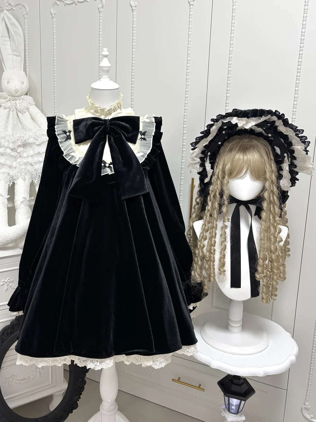 洋娃娃黑白两色