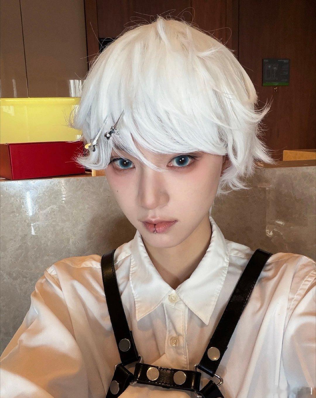 #黄灿灿[超话]# 灿灿[打call] ​