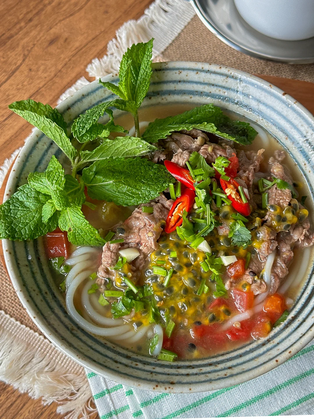 酸辣低卡❗️百香果酸汤牛肉米粉🍜