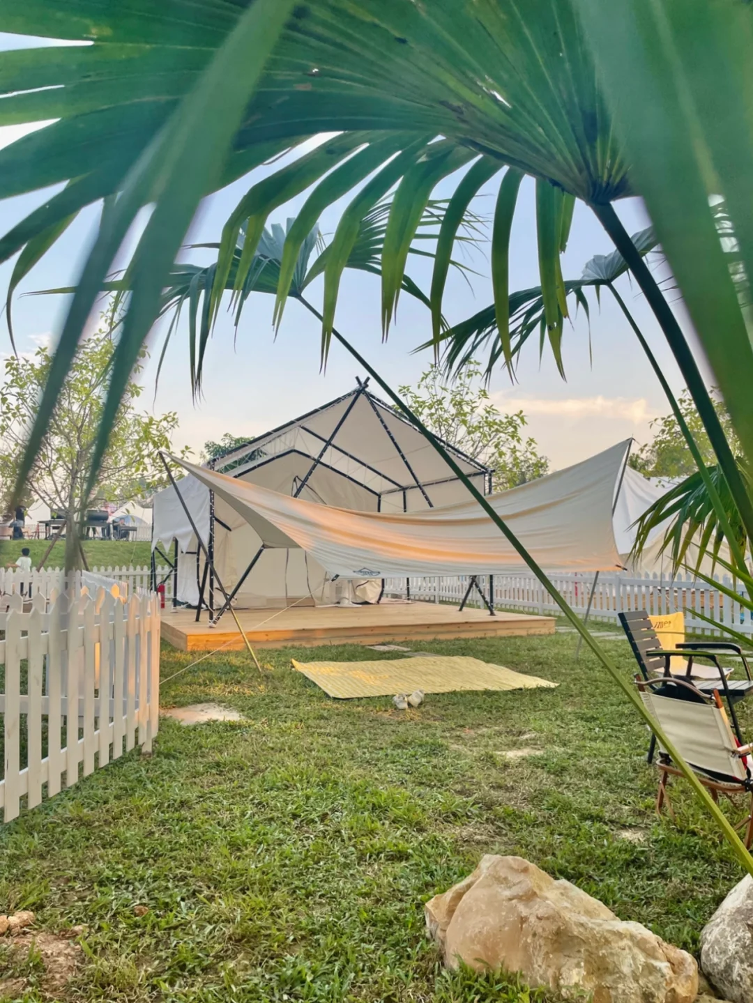 嘉和城也有露营地了，泡温泉+露营妙啊