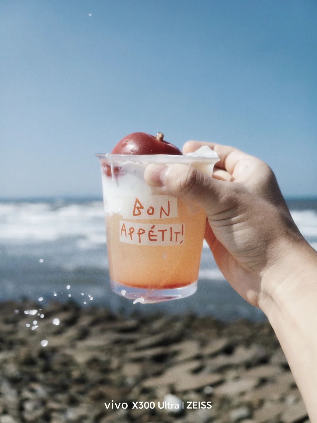 走遍100家咖啡店｜NO.13海边苹果气泡水🍎