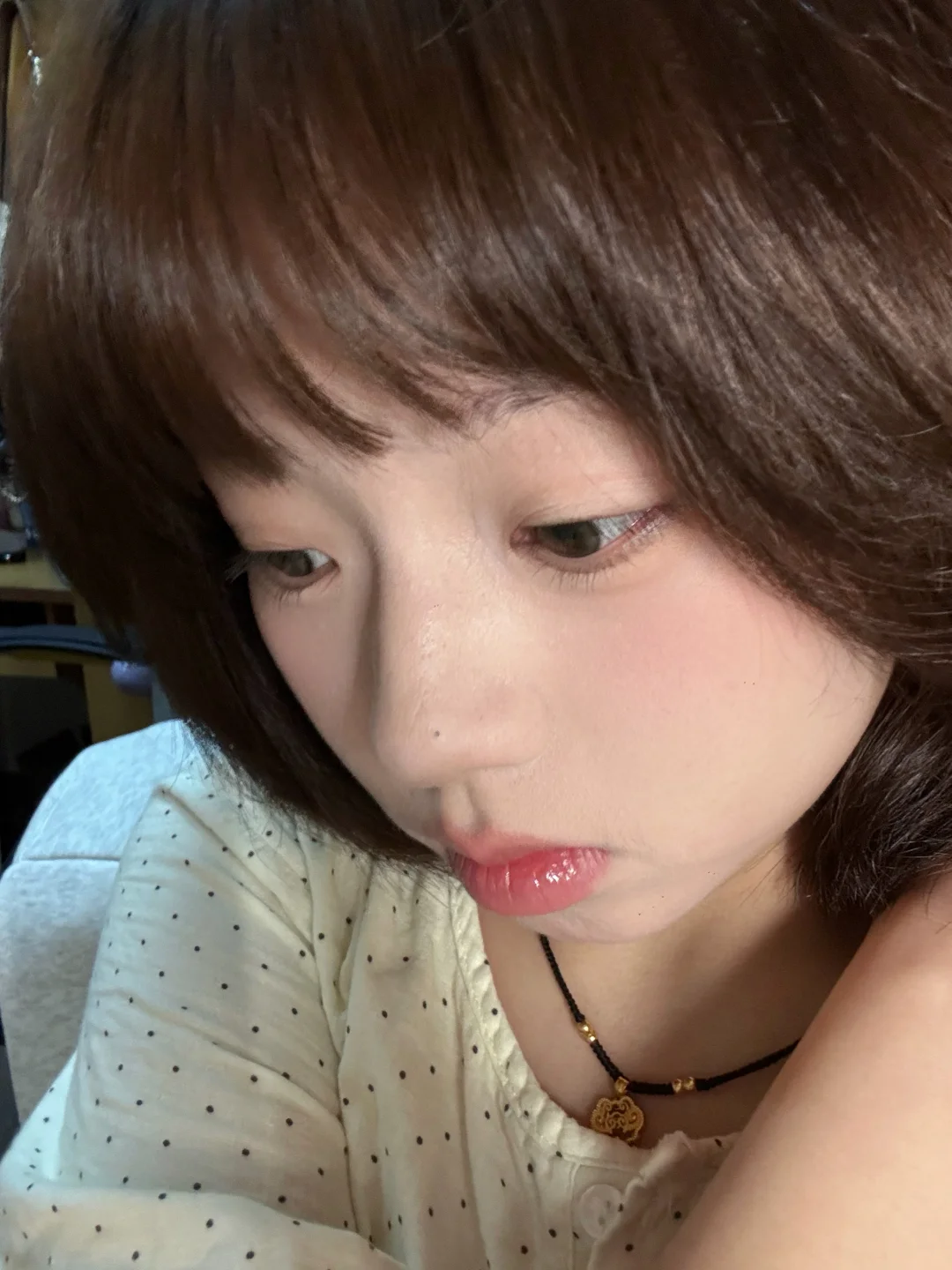 淡淡的但没有顺顺的。