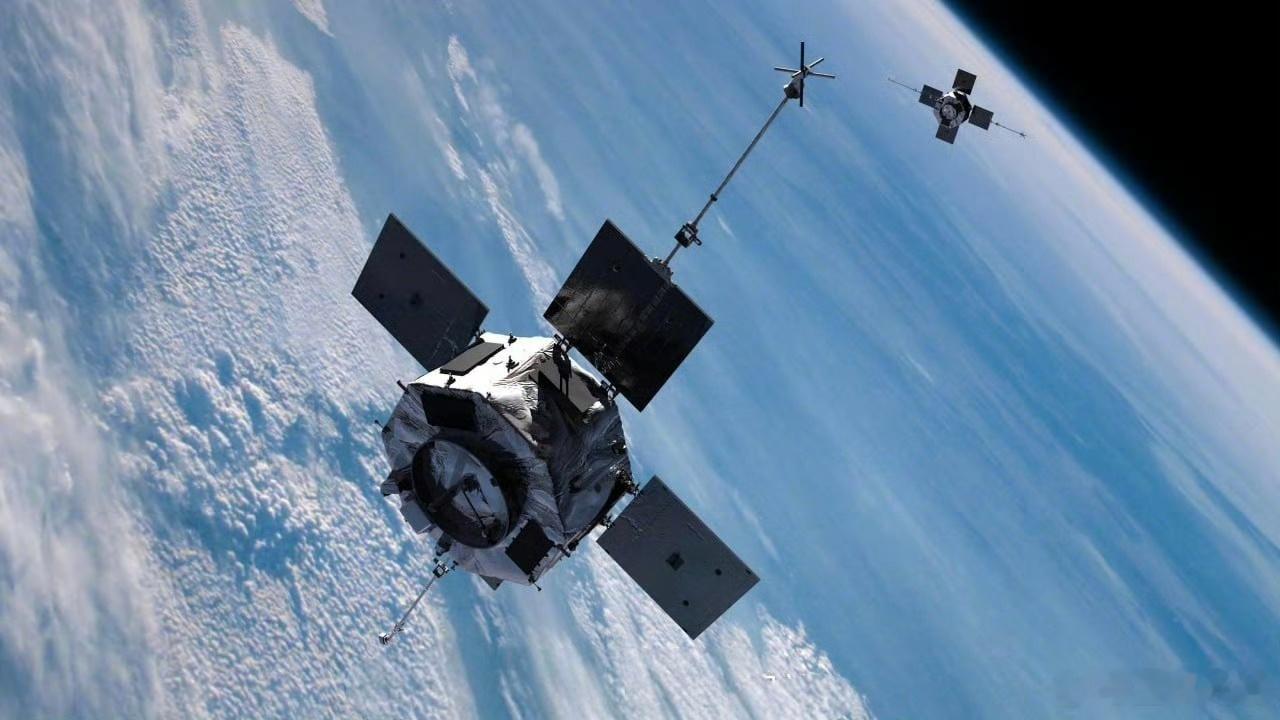 【#美国炫耀在轨武器#，加剧太空军备竞赛】俄罗斯军事专家、防空部队历史学家尤里·克努托夫向俄罗斯卫星通讯社表示，有关美国部署“在轨”武器的报道证实，西方已将外层空间变成乌克兰战场的延伸。#美国首次承认具备太空进攻能力#

🔸美国和法国的侦察卫星正在向乌克兰军方提供战场情报，芬兰也即将 ​