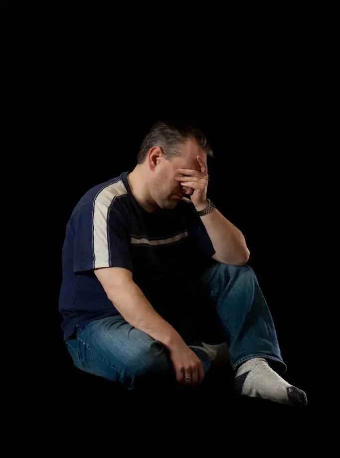 其实人到了四十岁左右，别说人脉了，混出来一两个跟你吃喝的“酒肉朋友”就...