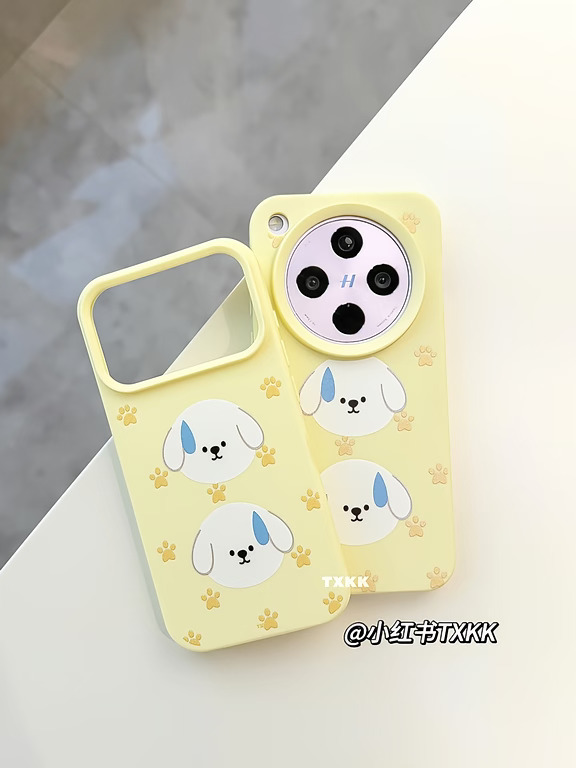 奶黄色小白狗软壳