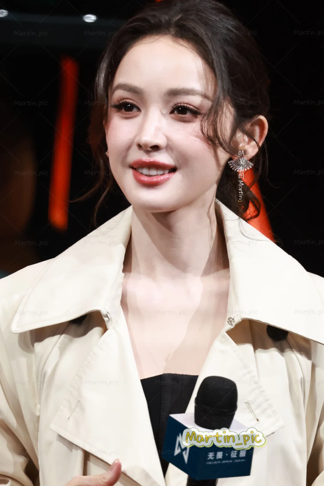 娜扎 今日成都车展生图掉落~