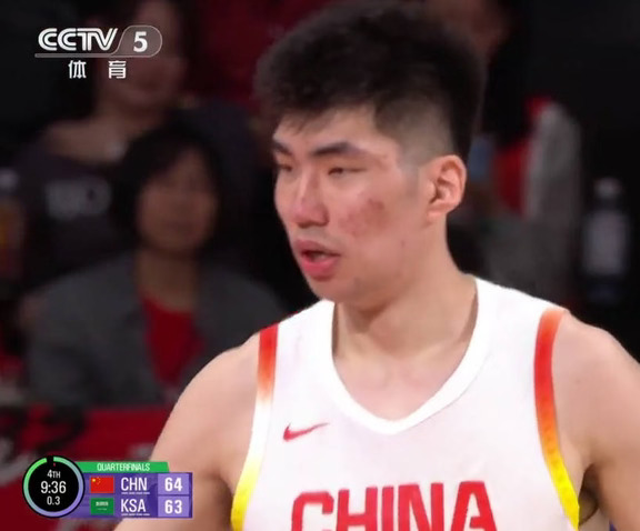 李悦洲助攻，余嘉豪2+1，中国男篮反超比分