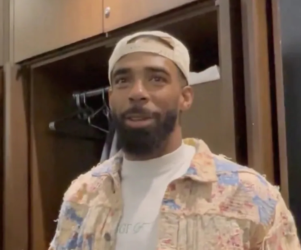 康利：我的沉稳气场感染了年轻人，他们开始不再被情绪左右  今天NBA季...