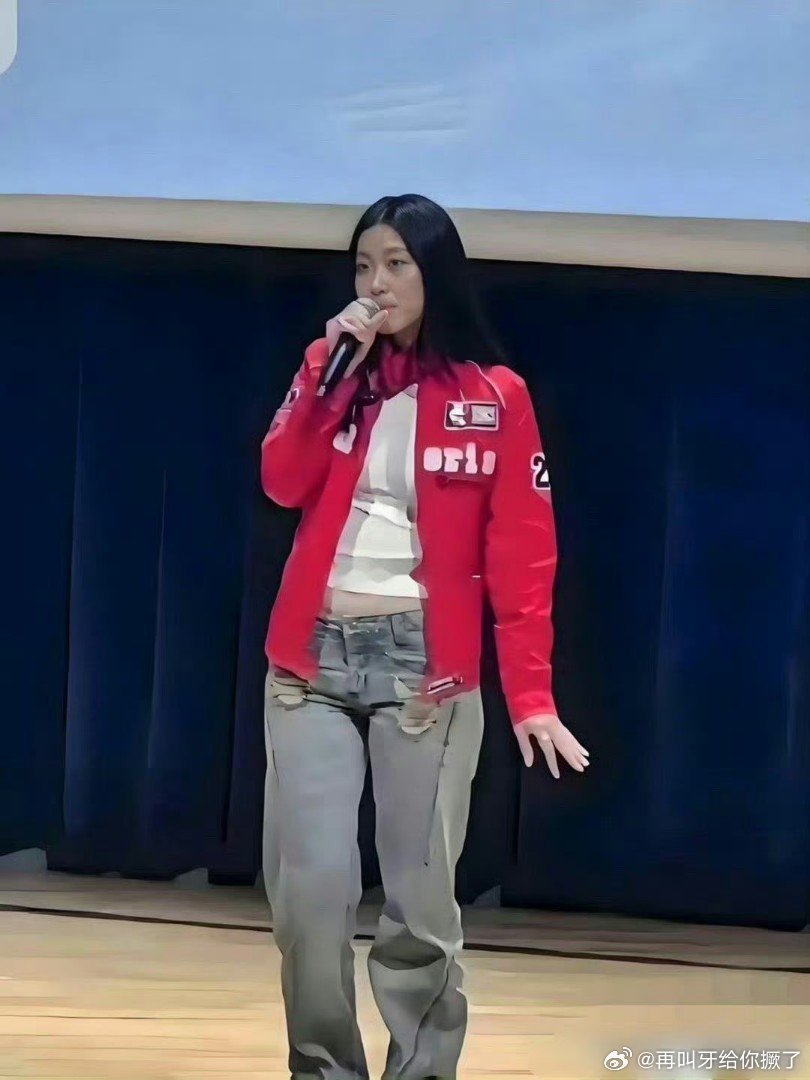 陈奕迅的女儿出道了，有一种“刘亦菲”的感觉
黄泽林承认与陈奕迅女儿分手 ​​​