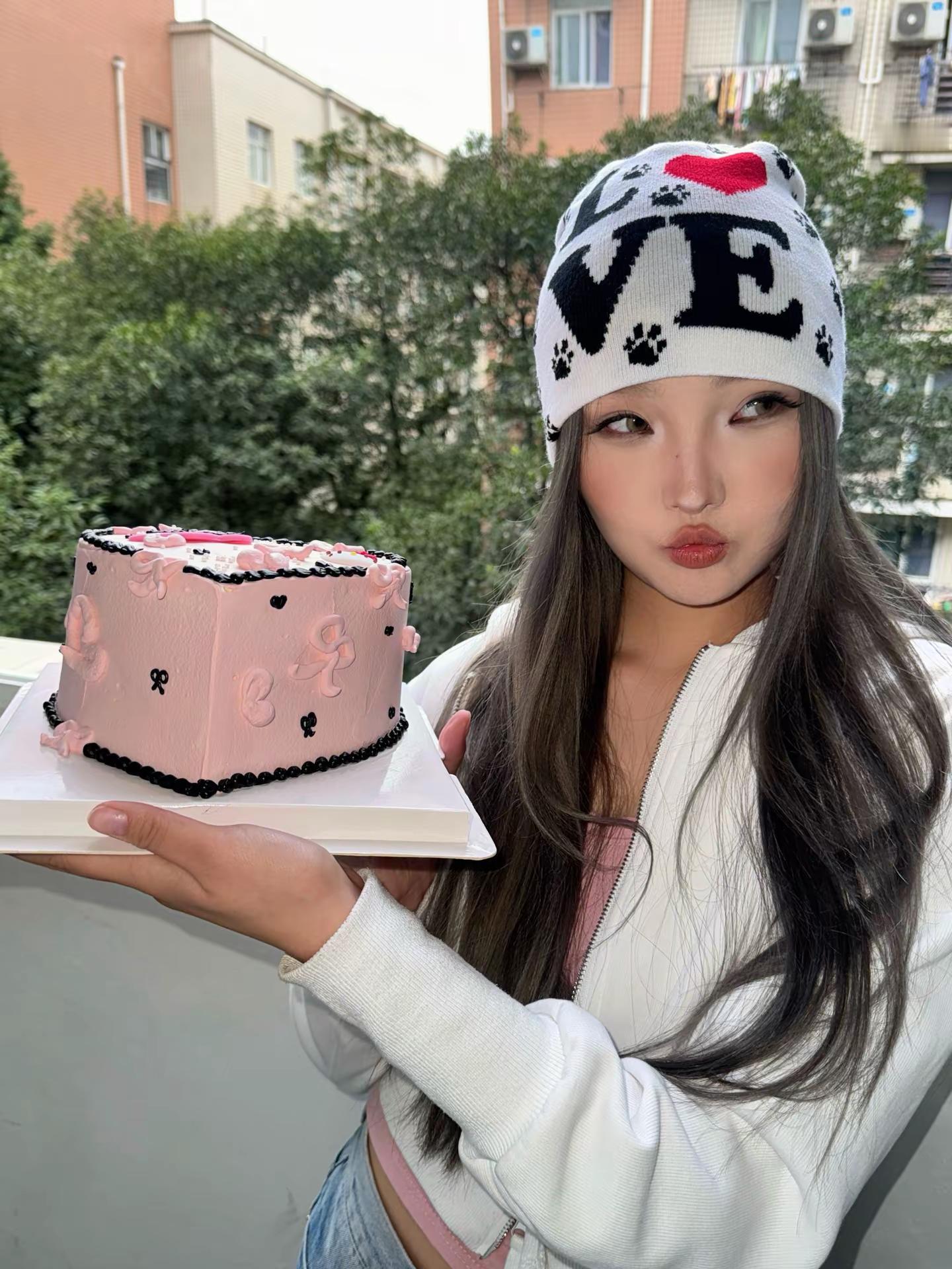 亡荡了 19了🍩🍪🍫🧁🍦🧋。