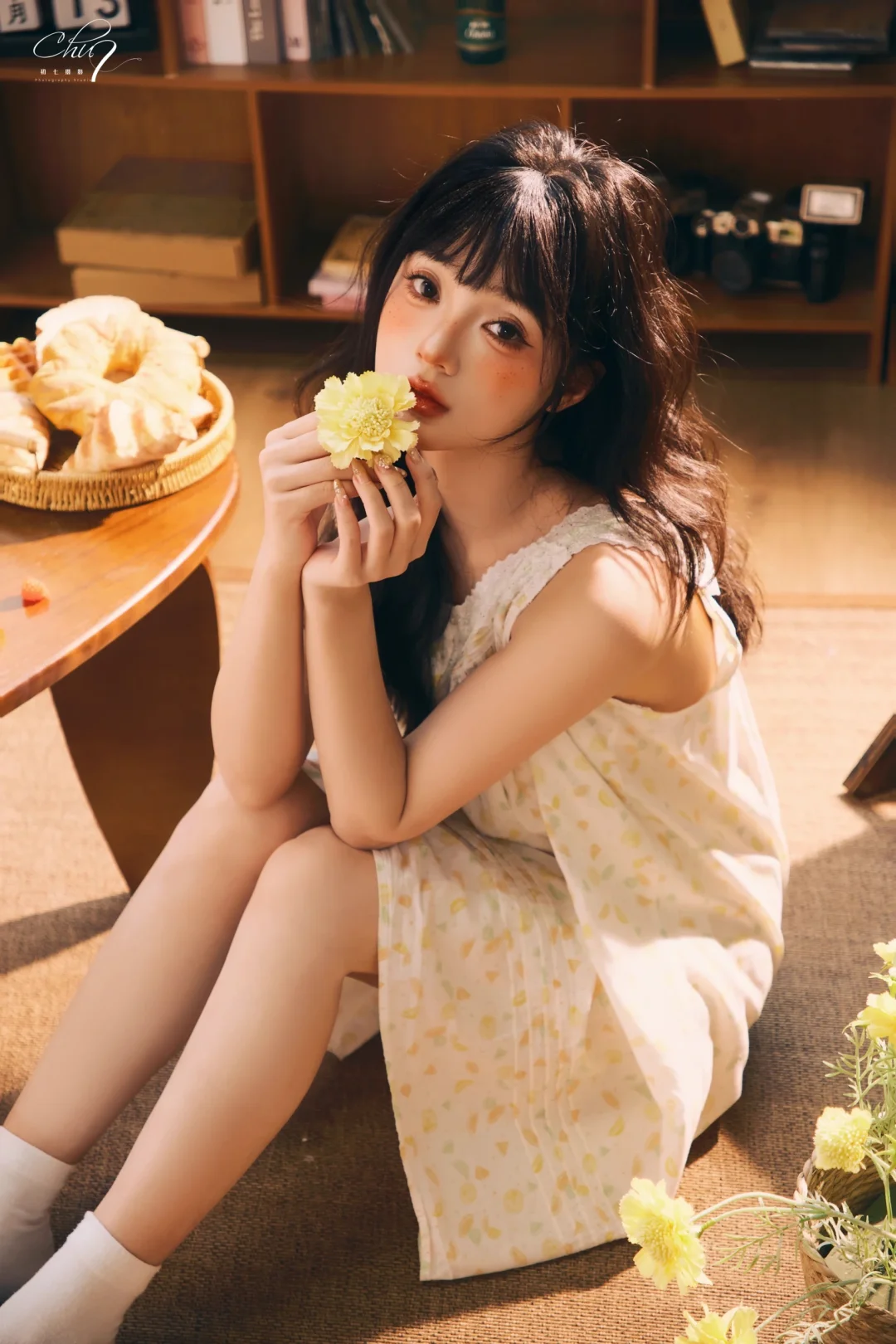 故事的小黄花🌼日系居家慵懒少女｜青岛写真