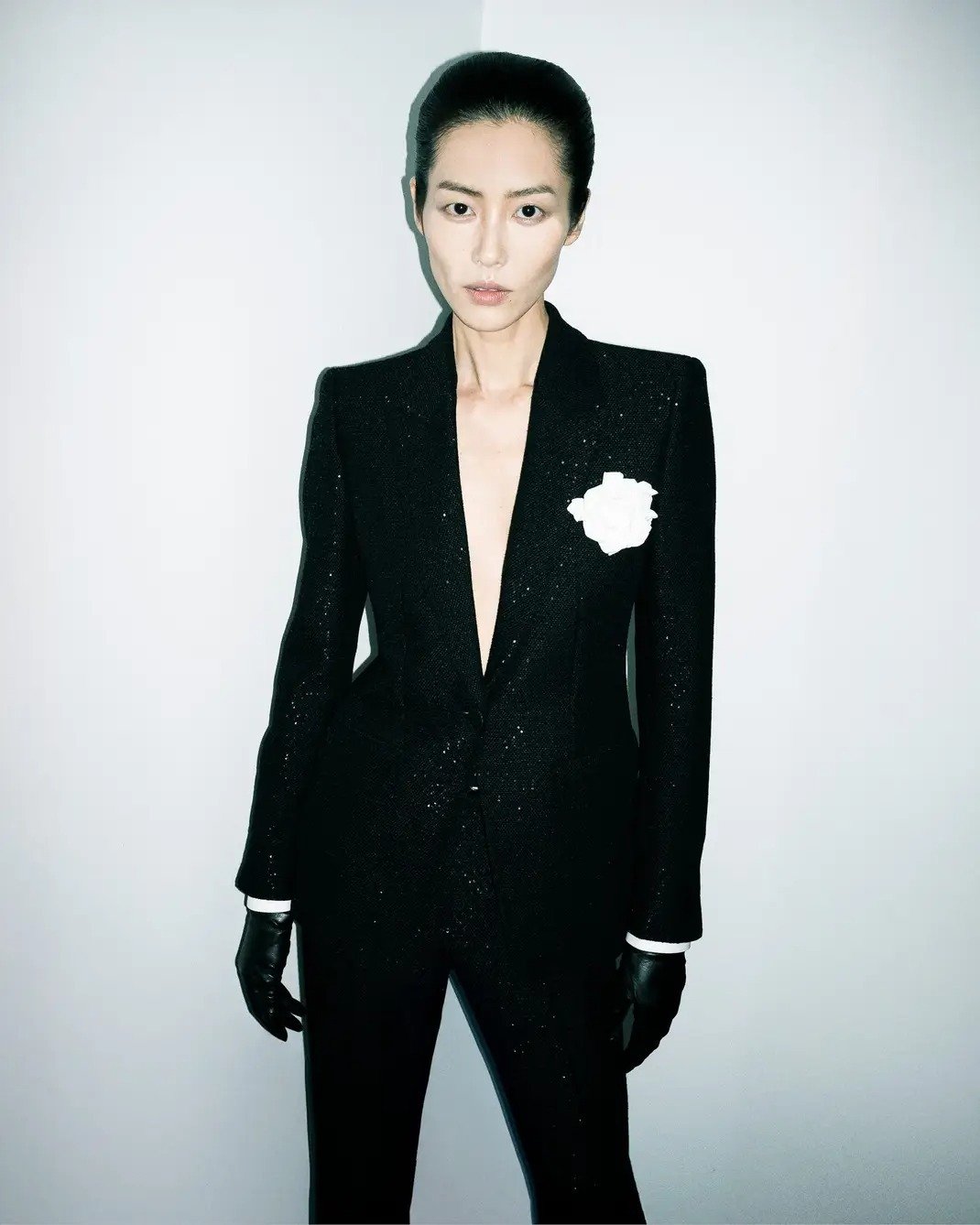 #刘雯[超话]#Tom Ford F/W 2025 Backstage ​