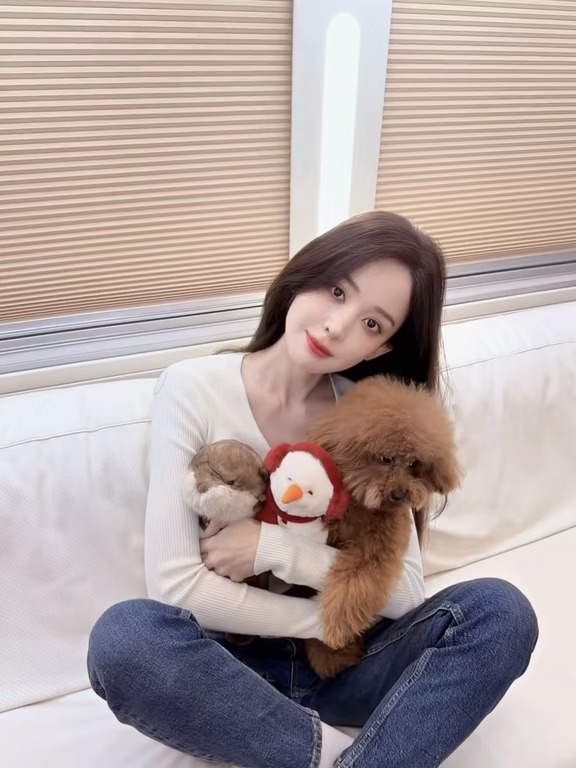 🐶🥤甜美版古力娜扎 灵动可爱拍摄花絮