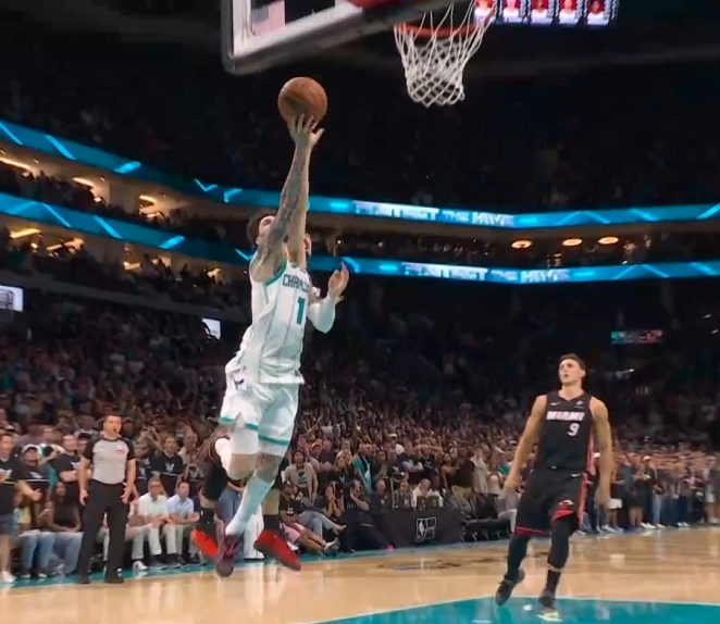 善恶终有报，三球被罚，黄蜂狂输31分，魔术挺进季后赛。今日NBA附加赛...