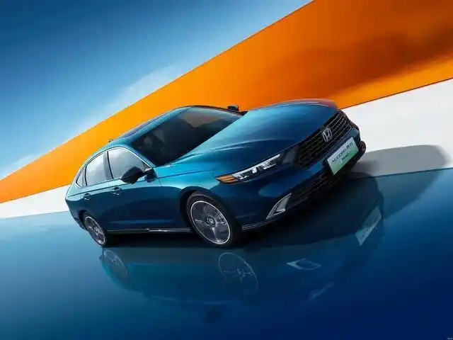 最近13.88万元的十一代雅阁PHEV闹得沸沸腾腾，毕竟原本23.88...