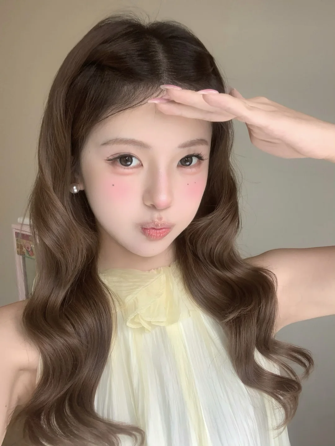 把夏日快乐 都吹进发丝里 🌼