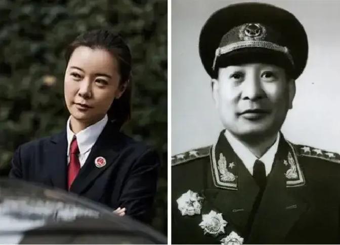 柯蓝说她的爷爷长期辅佐陈毅和粟裕打仗。她爷爷到底是谁？柯蓝本名钟好好，她的爷爷是开国上将钟期光。钟期光长期担任华中野战军政治部主任，是陈毅、粟裕麾下核心政工领导人，全程辅佐陈、粟指挥苏中、孟良崮、淮海、渡江等一系列关键战役，负责部队思想政治、干部管理、后勤动员等工作，正是柯蓝口中“辅助过陈毅粟裕”的