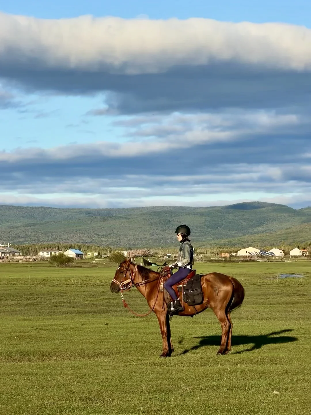 𝓶𝓸𝓶𝓮𝓷𝓽𝓼🐴打开相册又骑了一次马