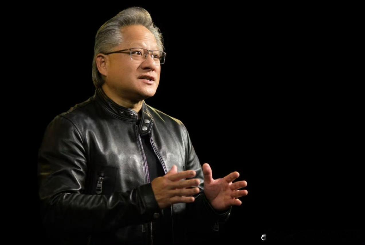 黄仁勋狠话刷屏：管不住AI就关门！OpenAI、Anthropic敢接吗？

黄仁勋这次真没给同行留面子。

最新访谈，他直接开炮：管不住AI的实验室，就该直接关掉。不安全，就别发货。

一句话，把OpenAI、Anthropic全得罪了。

你们不是天天喊AI要毁灭人类吗？那你们自己怎么不关门？